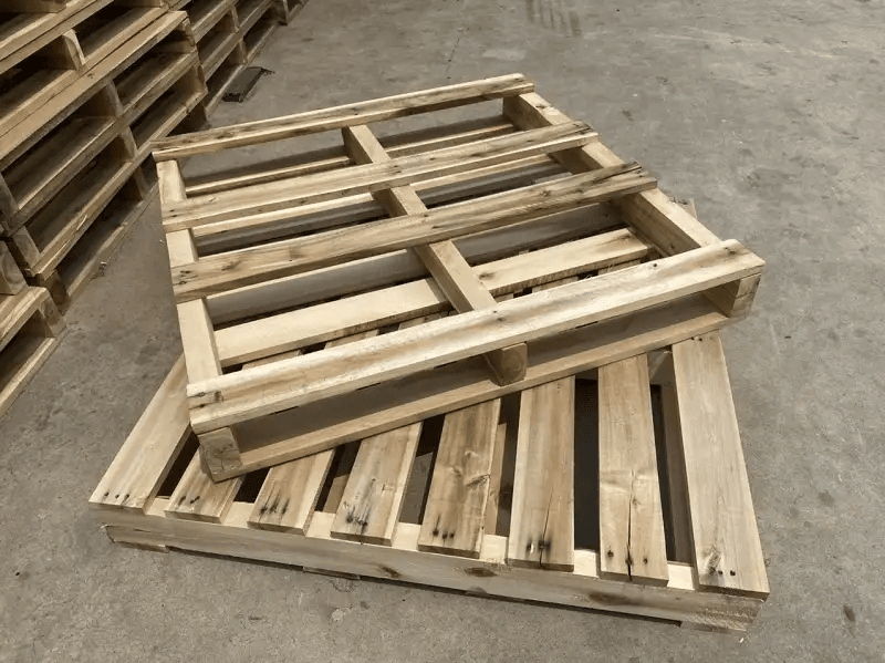 Tại Sao Nên Chọn Pallet Nhựa Cho Kho Hàng Doanh Nghiệp SME